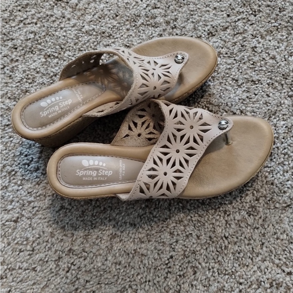 Spring Step Women's Cream Cutout Sandals